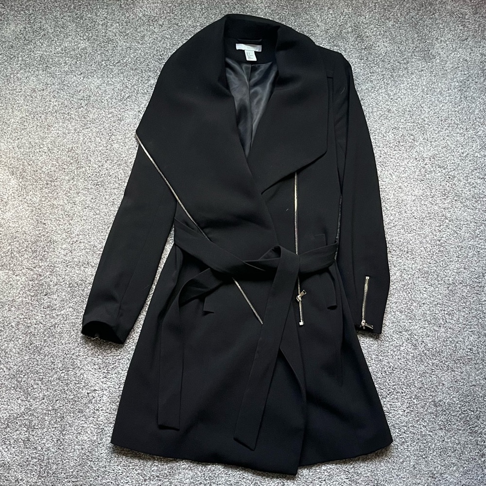 Women's Zipper and Tie Coat